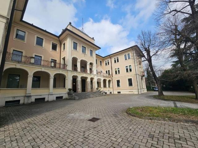Appartamento in vendita a Salsomaggiore Terme, Reggio Emilia