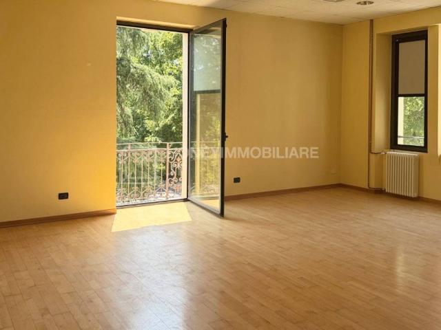 Appartamento in vendita a Salsomaggiore Terme, Reggio Emilia