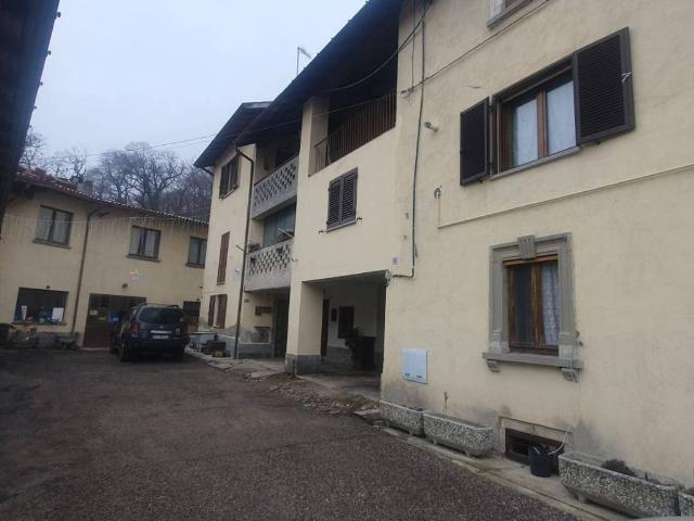 Appartamento in vendita a Comunità Montana del Piambello, Saltrio