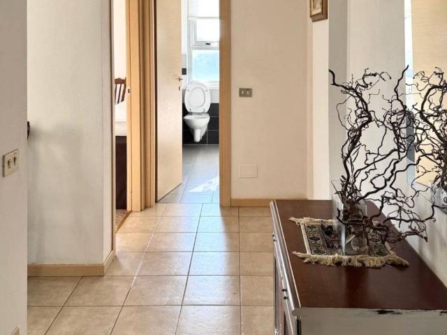 Appartamento in vendita a Crotto del Centro, Saltrio