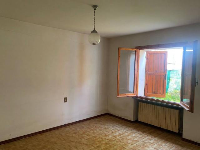 Appartamento in vendita a Saludecio, Reggio Emilia
