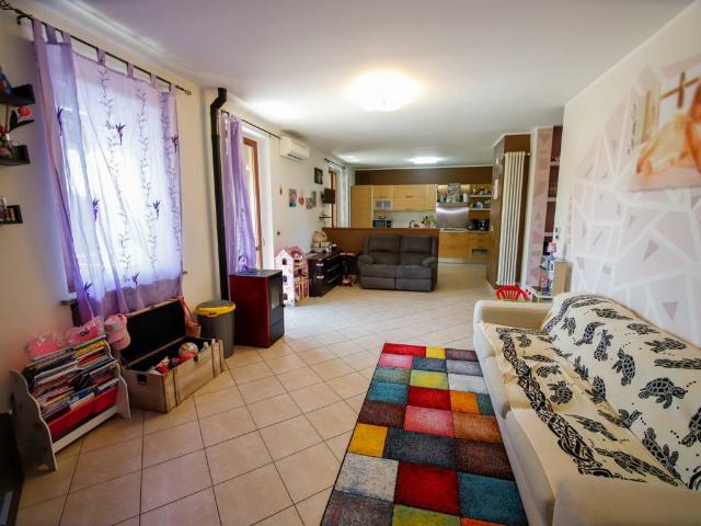 Appartamento in vendita a Piemonte, Vercelli
