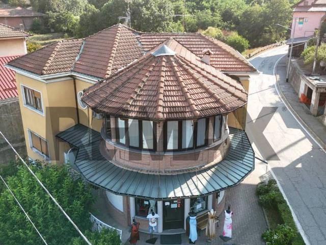 Appartamento in vendita a Piemonte, Biella
