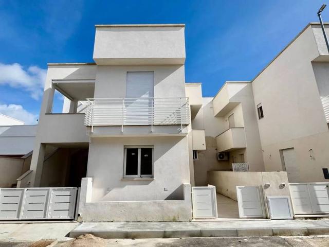 Appartamento in vendita a Puglia, Lecce