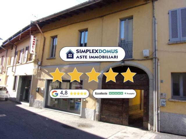 Appartamento in vendita a Samarate, Lombardia