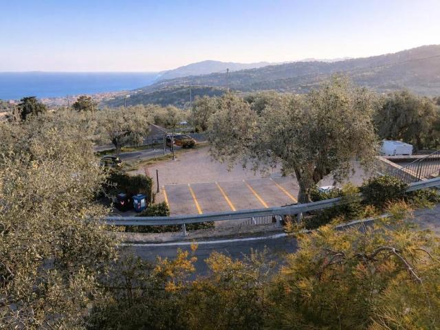 Appartamento in vendita a San Bartolomeo Al Mare, Liguria