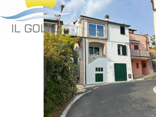 Appartamento in vendita a San Bartolomeo Al Mare, Liguria