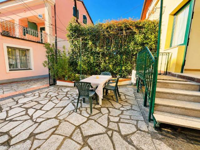 Appartamento in vendita a San Bartolomeo Al Mare, Liguria