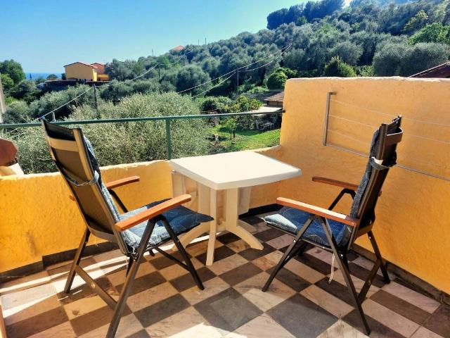 Appartamento in vendita a San Bartolomeo Al Mare, Liguria