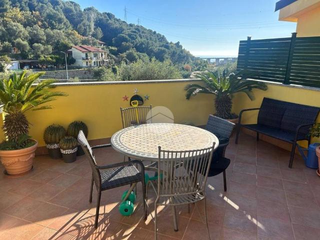 Appartamento in vendita a San Bartolomeo Al Mare, Liguria