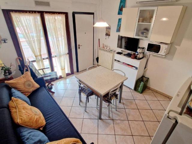 Appartamento in vendita a San Bartolomeo Al Mare, Liguria