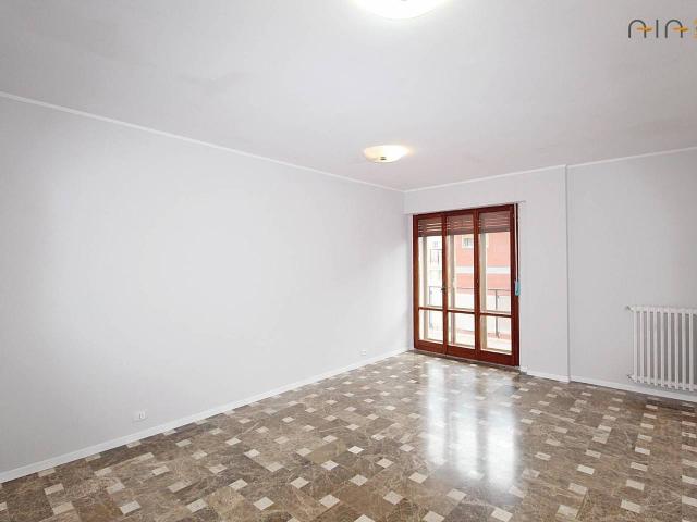 Appartamento in vendita a Marina centro, Marche