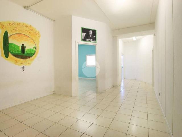 Appartamento in vendita a Agraria, Marche