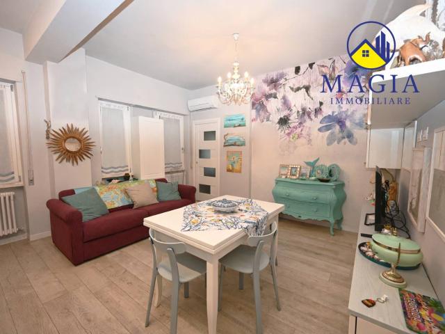 Appartamento in vendita a Albula centro, Marche