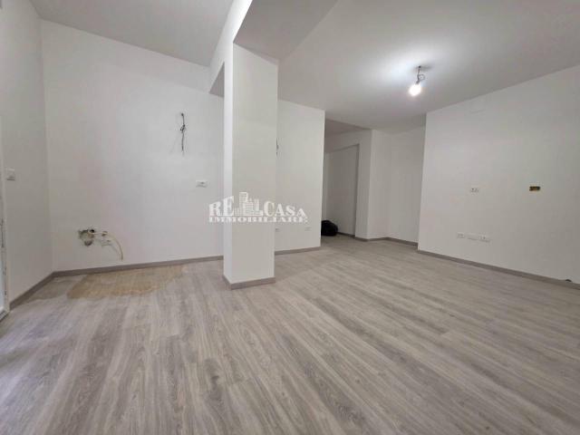 Appartamento in vendita a Albula centro, Marche