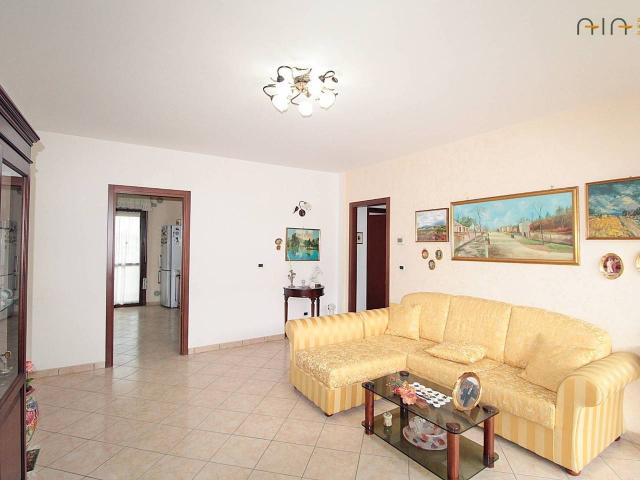 Appartamento in vendita a Agraria, Marche
