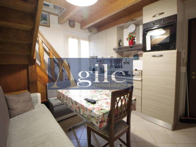 Appartamento in vendita a Marina centro, Marche