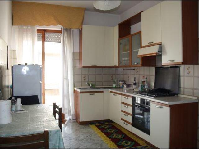 Appartamento in vendita a Porto d'Ascoli centro, Marche