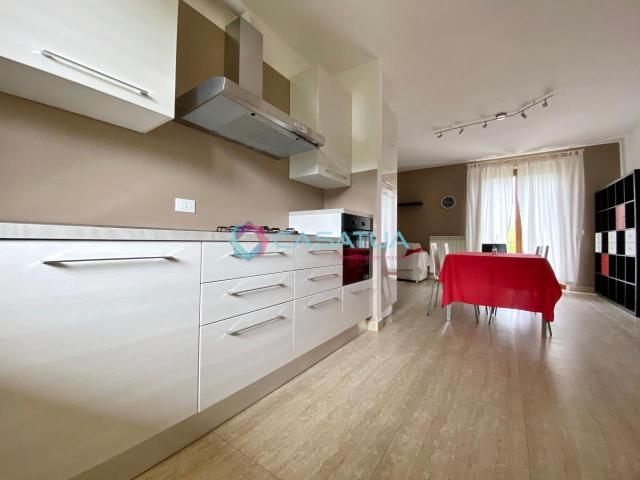 Appartamento in vendita a Paese Alto, Marche