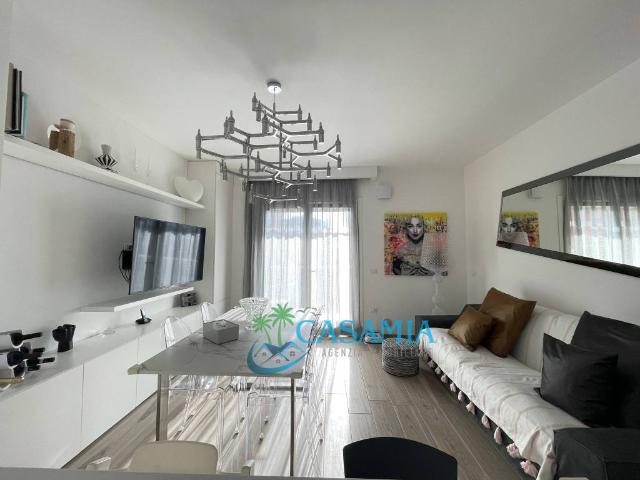Appartamento in vendita a Albula centro, Marche