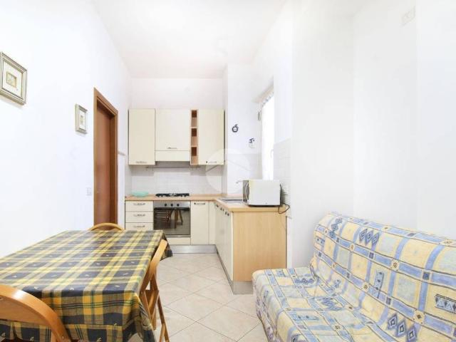 Appartamento in vendita a Mare, Marche