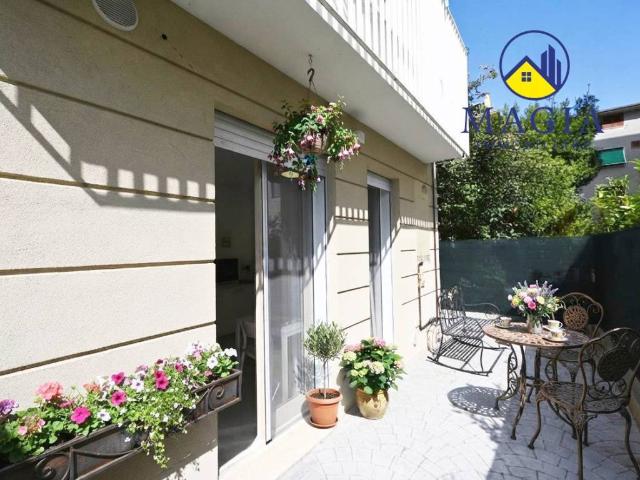 Appartamento in vendita a Marina centro, Marche