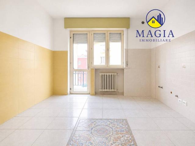 Appartamento in vendita a Marina centro, Marche