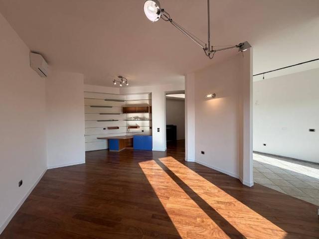 Appartamento in vendita a Sant'Antonio, Marche