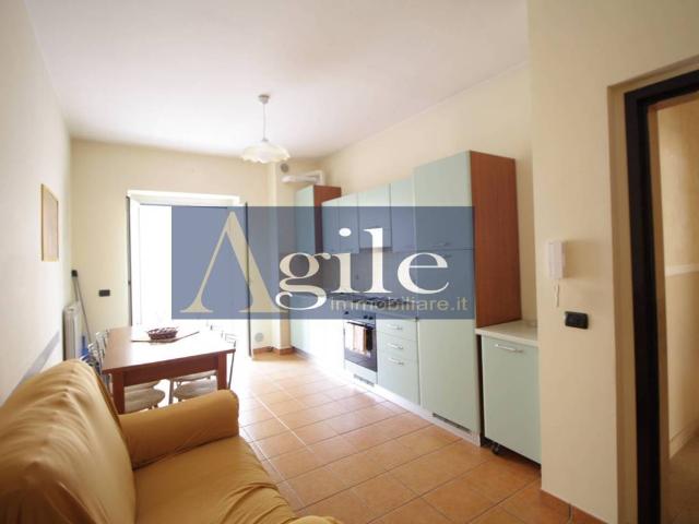 Appartamento in vendita a Mare, Marche