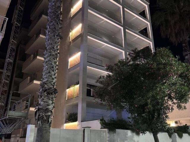 Appartamento in vendita a Mare, Marche