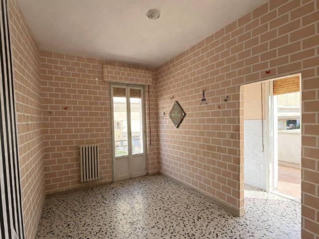 Appartamento in vendita a Mare, Marche