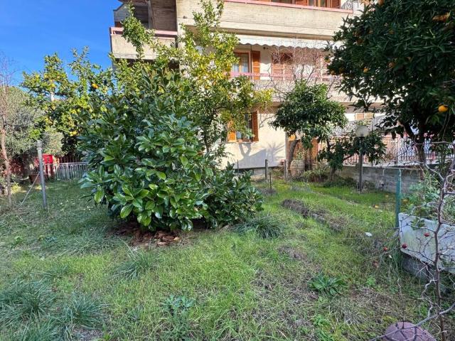 Appartamento in vendita a Ragnola, Marche