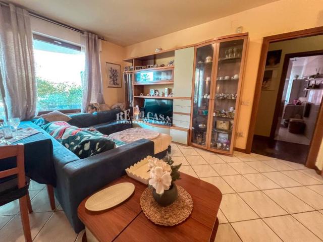 Appartamento in vendita a Porto d'Ascoli centro, Marche