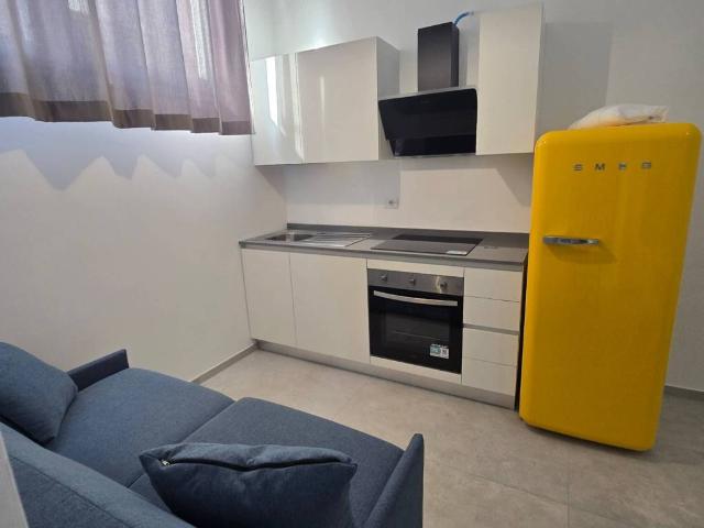 Appartamento in vendita a Albula centro, Marche