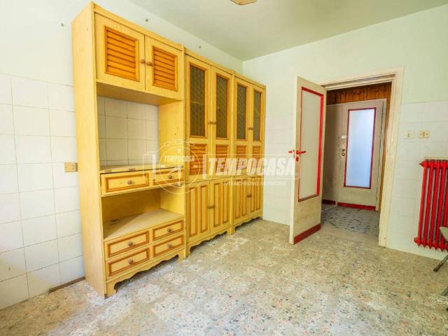 Appartamento in vendita a Paese Alto, Marche