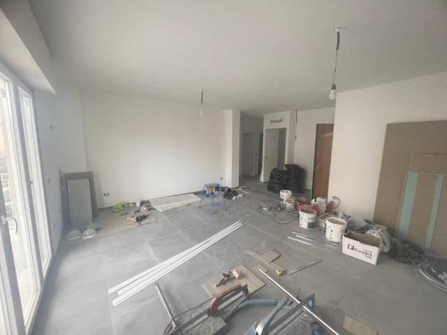 Appartamento in vendita a Agraria, Marche
