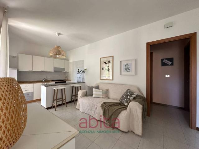 Appartamento in vendita a Mare, Marche