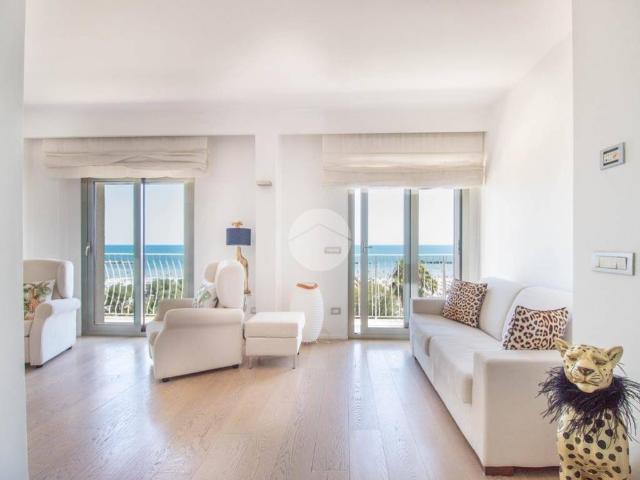 Appartamento in vendita a Mare, Marche