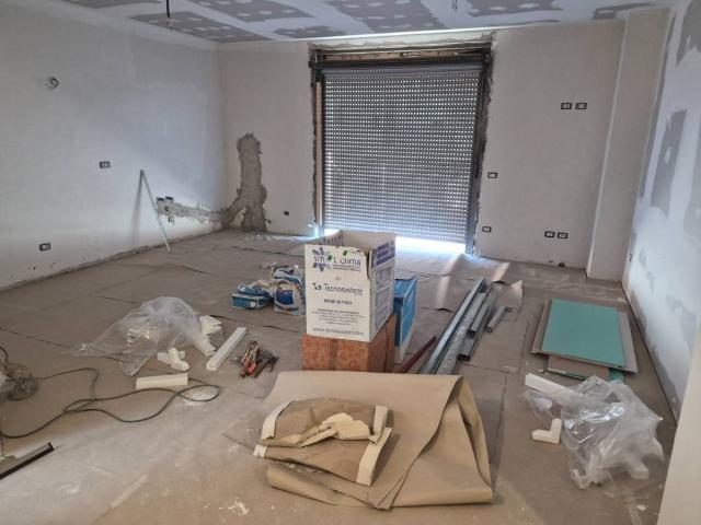 Appartamento in vendita a Porto d'Ascoli centro, Marche