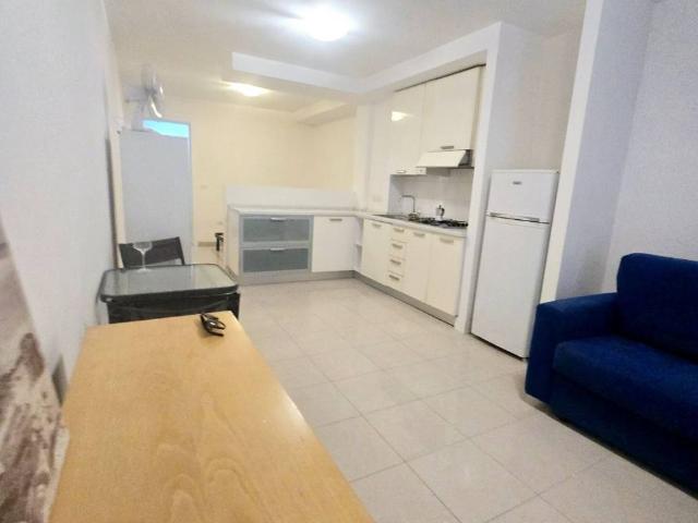 Appartamento in vendita a Albula centro, Marche