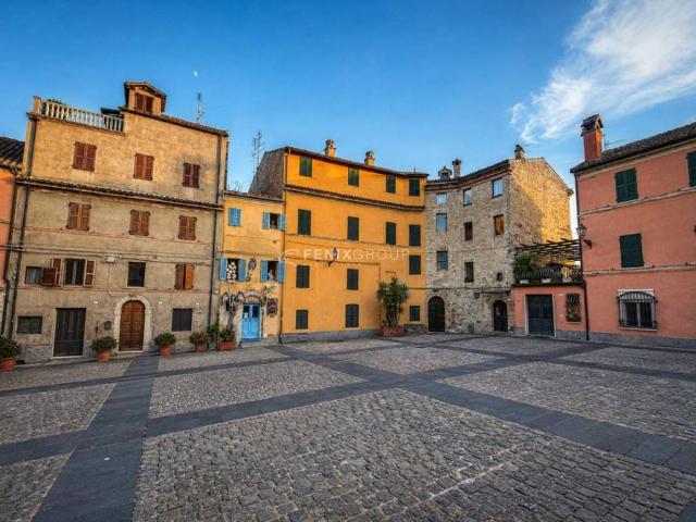 Appartamento in vendita a Paese Alto, Marche