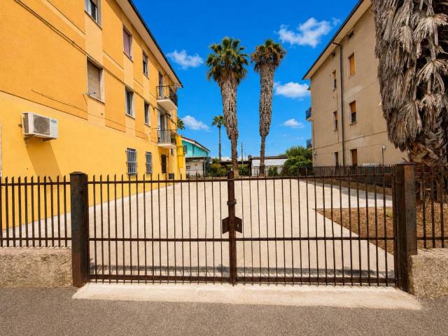 Appartamento in vendita a Mare, Marche