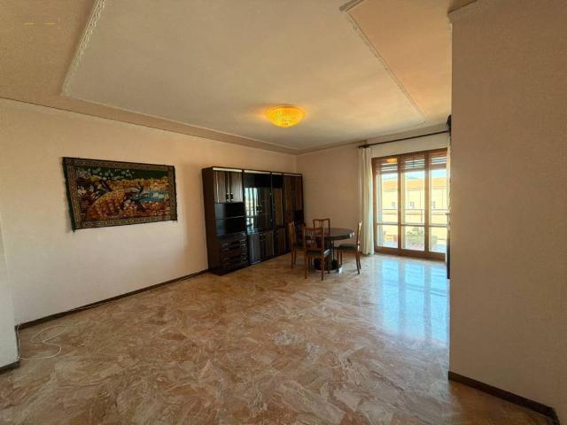Appartamento in vendita a Marina centro, Marche