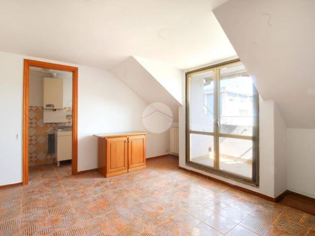 Appartamento in vendita a Sentina, Marche