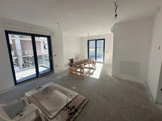 Appartamento in vendita a Sentina, Marche