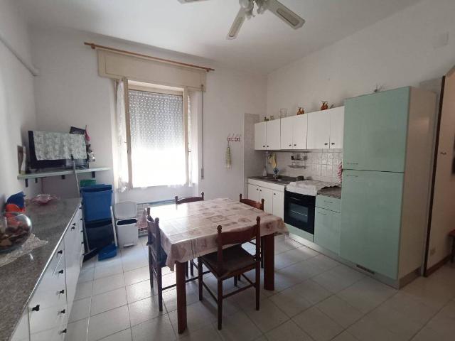 Appartamento in vendita a Sentina, Marche