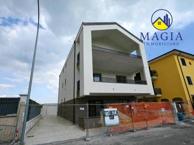 Appartamento in vendita a Marina centro, Marche