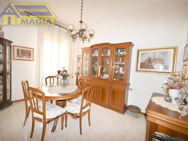 Appartamento in vendita a Marina centro, Marche
