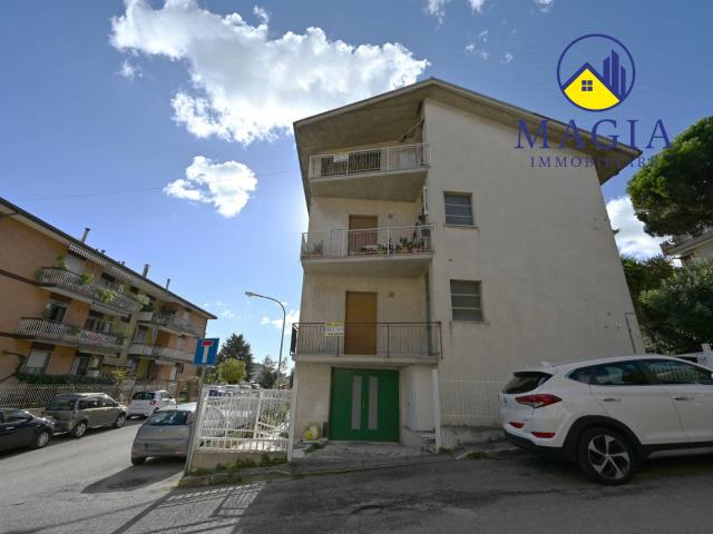 Appartamento in vendita a Sant'Antonio, Marche