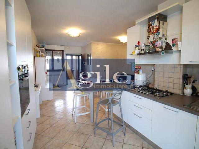Appartamento in vendita a Porto d'Ascoli centro, Marche